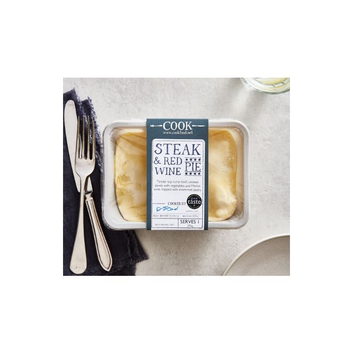 Cook Steak and Red Wine Pie Serves 4