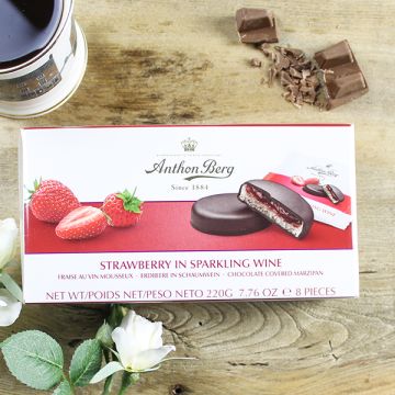Anthon Berg Marzipan Discs Strawberry and Champagne 220g