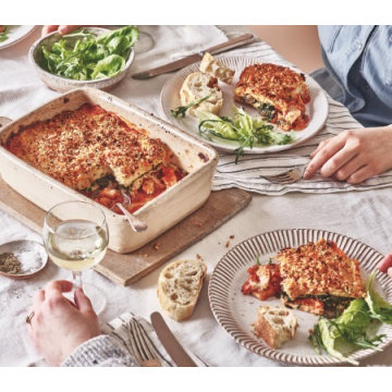 Cook Chicken and Mushroom Lasagne Serves 1