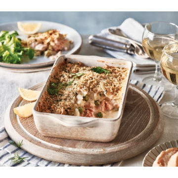 Cook salmon & asparagus gratin serves 2