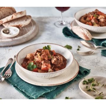 Cook Lamb Casserole with New Potatoes Serves 1