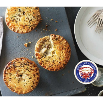 Cook Chicken & Portobello Mushroom Pie Serves 1