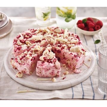 Cook Eton Mess Parfait Serves 10-12