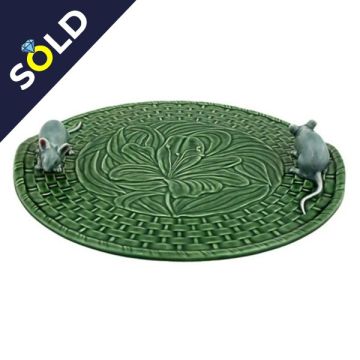 Bordallo Pinheiro Lily Cheese Tray With Mice - Green
