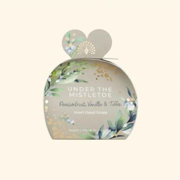 The English Soap Company Under The Mistletoe 3 X 20g Guest Soap