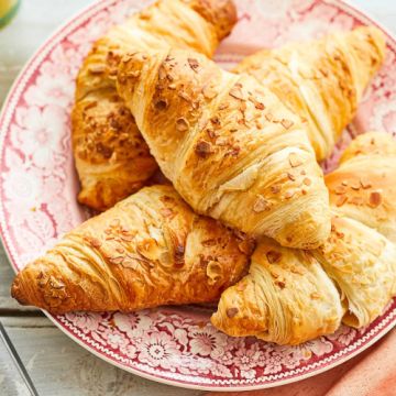 FieldFare Almond Croissant