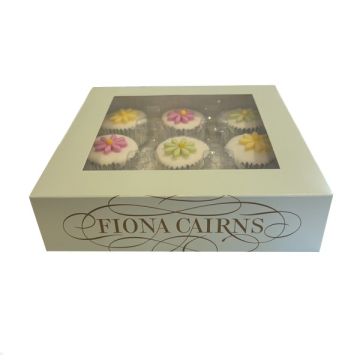 Fiona Cairns Daisy Mini Fairy Cakes 9 Pack