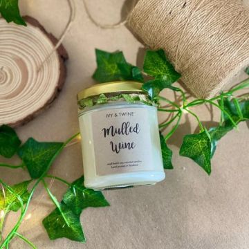 Ivy & Twine Mulled Wine 420g Candle