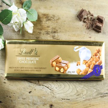 Lindt Gold Hazelnut Bar 300g