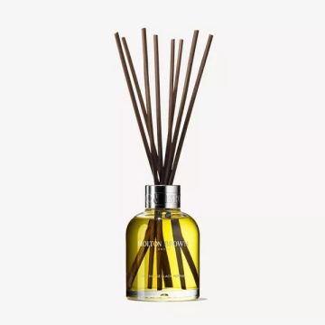 Molton Brown Re-Charge Black Pepper Aroma Reeds