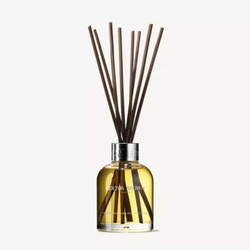 Molton Brown Mesmerising Oudh & Gold Accord Aroma Reeds