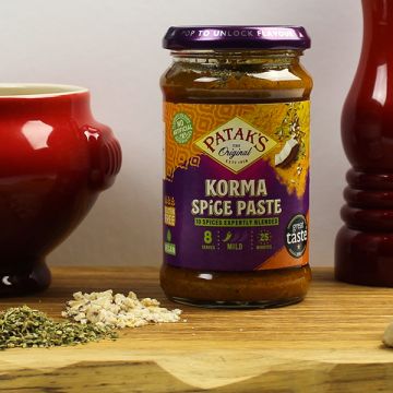 Patak's Korma Curry Paste Mild 290g
