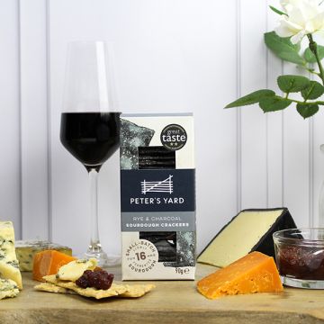 Peters Yard Charcoal & Rye Crispbread 90g