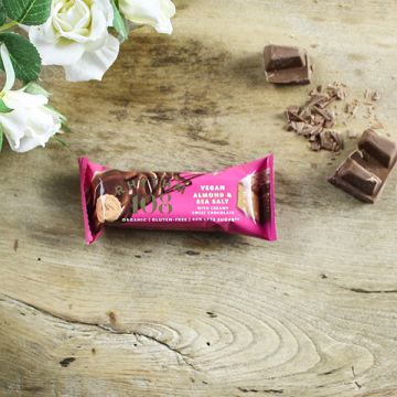 Rhythm 108 Sweet N Salty Almonds Chocolate Bar 33g