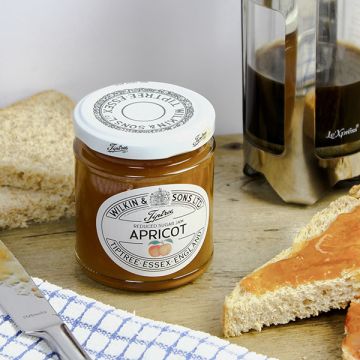 Tiptree Reduced Sugar Apricot Jam 200g