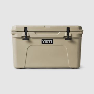YETI Tundra 45 Tan