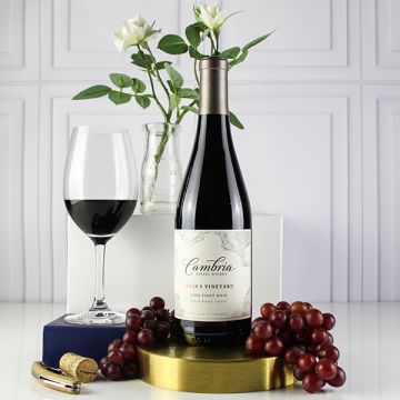 Cambria Julia's Vineyard Pinot Noir